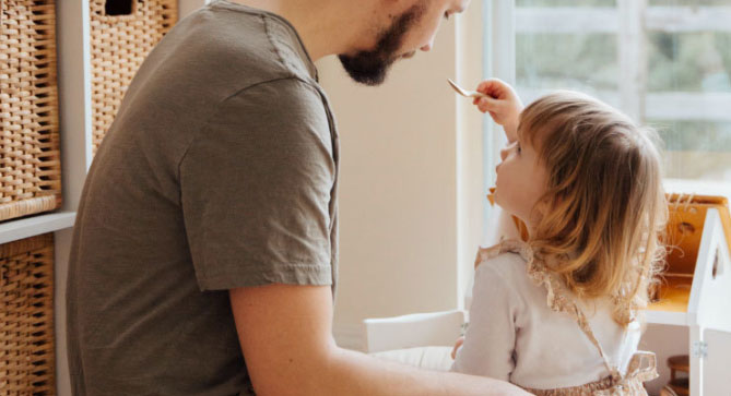 10 punti per mettere in pratica le parole di Maria Montessori 10 punti per mettere in pratica le parole di maria montessori