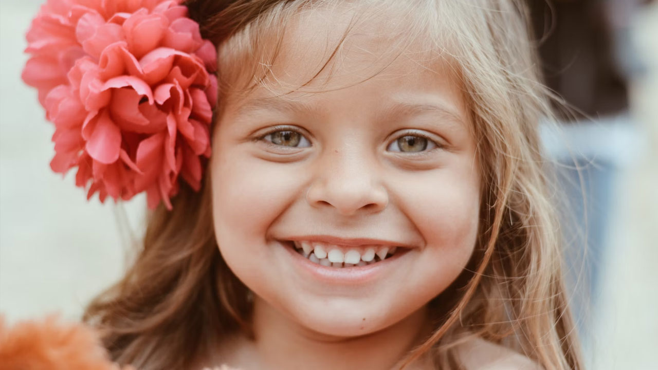travaso di semolino con imbuto noiacasamontessori